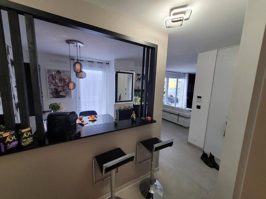 Appartement Neuf Moderne + Parking, Geneve Сен-Жени-Пуйи Екстериор снимка